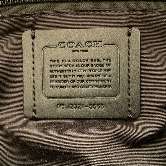 Coach 5666 Medium Court Backpack Black Pebble Leather - Picture 6 of 16